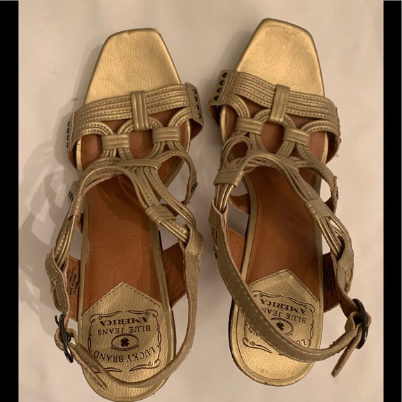 Lucky Brand Gold Wedge Pumps - Picture 2 of 7